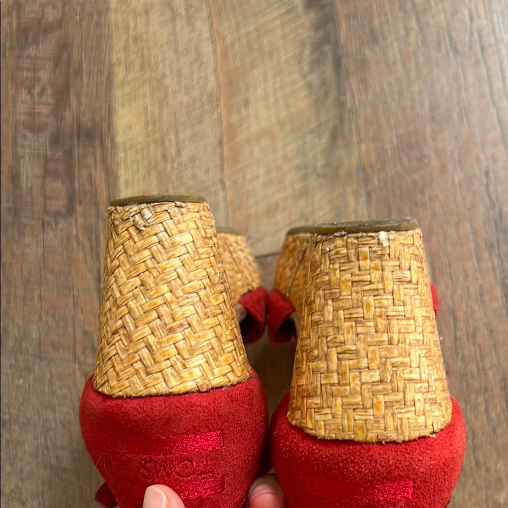 Stylish Red Sandals by Seychelles - Picture 7 of 8